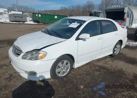 2004 Toyota Corolla S z USA, uszkodzony, nr VIN 2T1BR32E14C213866